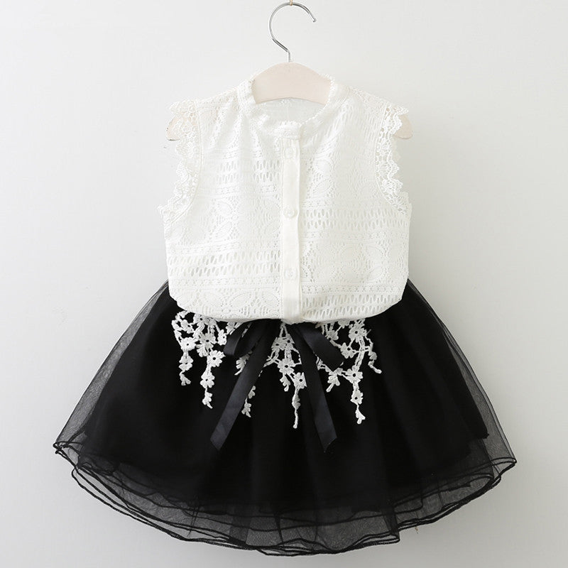 2019 Summer New Lace Shirt and Puffed Skirt